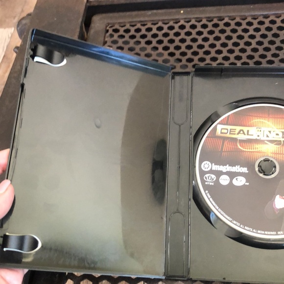 Deal Or No Deal Interactive DVD Game Show - Picture 4 of 4